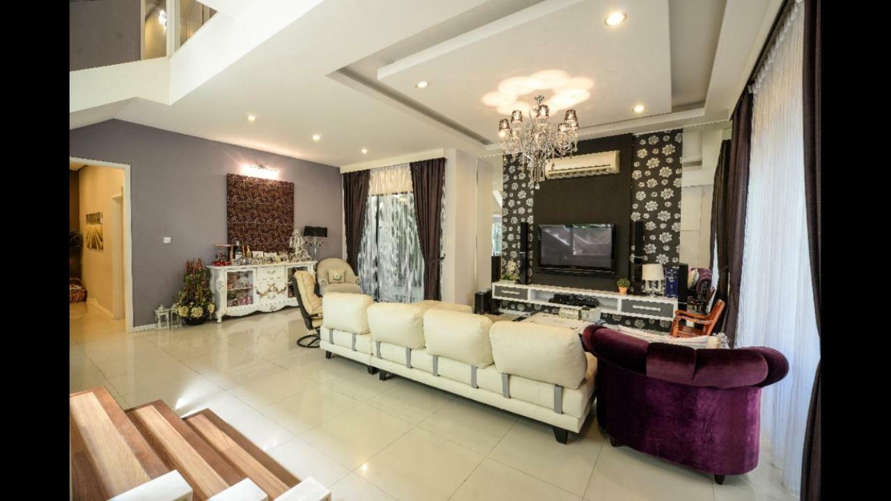 The Heaven In Sunway Ipoh Villa Exterior photo