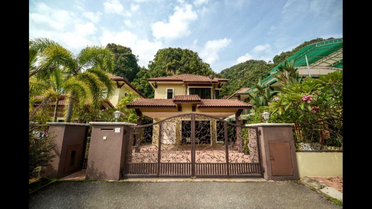 The Heaven In Sunway Ipoh Villa Exterior photo